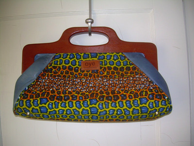 OYE Handbag~17 x10 x6~Leather & Wax Print~made in Ghana~Fab!