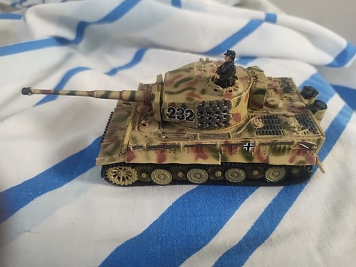 95004 1/72 scale Unimax German Army WW2 Sd.Kfz.181 Tiger 1 - Picture 3 of 10