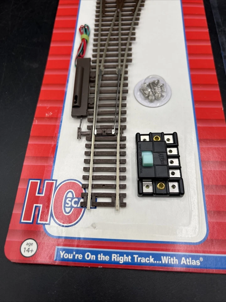 NOS Atlas HO Scale Code 83 22” Radius Right Hang Snap Switch 547 - Image 2 of 4
