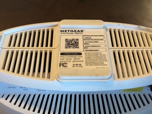Netgear Orbi RBR50 WLAN Router und RBS50 Zusatzsatellit - Bild 5 von 5