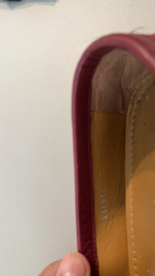 Gucci Damo Hombres Talla UK8 Rojo Borgoña Cuero Mordida de Caballo Zapatos Mocasines Sin Cordones Foto 2 de 3