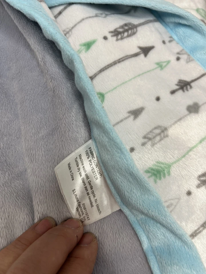SL Home Fashions Baby Blanket White Blue Green Arrow Minky Infant Boys RARE - Image 4 of 4