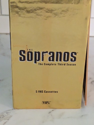 The Sopranos Complete Third Season (VHS, 2002) Box Set - Picture 7 of 11