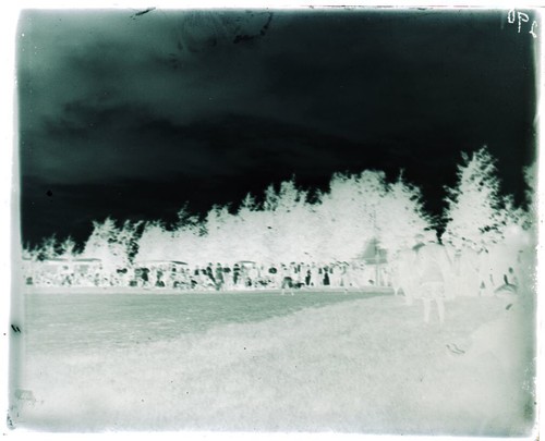 ONE EARLY 1900s ANTIQUE GLASS NEGATIVE, NEWPORT, ME, "BASEBALL GAME, CARS" #1 - Picture 2 of 2