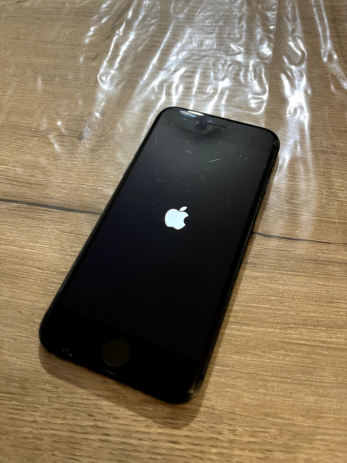 Apple iPhone 64go - Gris Sidéral - Tout Opérateur - BLOQUE ICLOUD