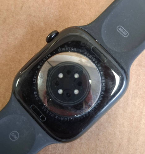 Apple Watch Series 10 GPS uniquement 46 mm - Sans chargeur - Photo 3 sur 5