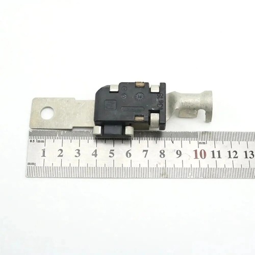 Positive Battery Fuse Connector Insurance Head For Land Rover Range Rover Evoque - Picture 4 of 11