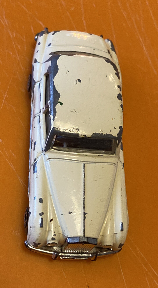 Vintage Matchbox 1985 Rolls Royce Silver Cloud Macau Rare Original