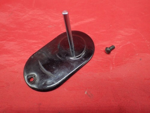 Vintage 1946 SINGER 221 Featherweight Sewing Machine Spool Pin w/ Plate #3