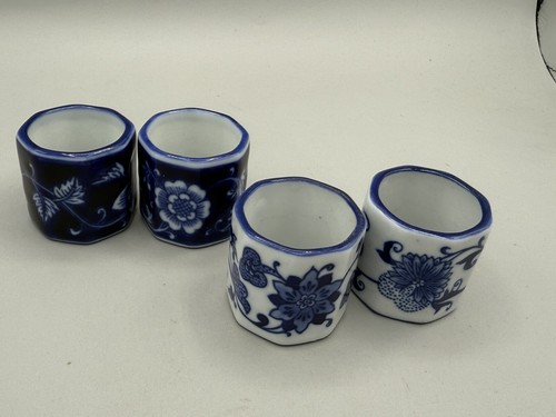 4 blau weiße Porzellan Serviettenringe für ein schönes Tischgedeck EUC - Bild 2 von 8