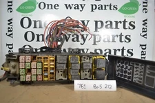 56050700AB Jeep Grand Cherokee 2000-04 Fuse Box Relay Junction OEM 7B1 212 B5