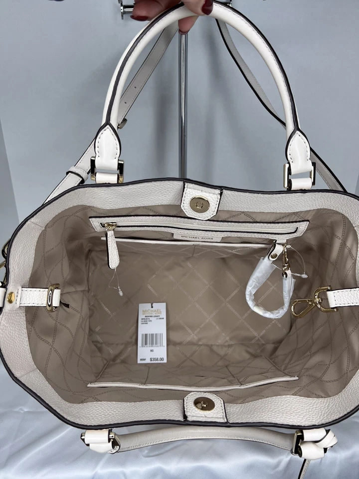 Nuevo con etiquetas Bolso de Mano Michael Kors Bedford Grande - Equipaje LT Crema Foto 4 de 4