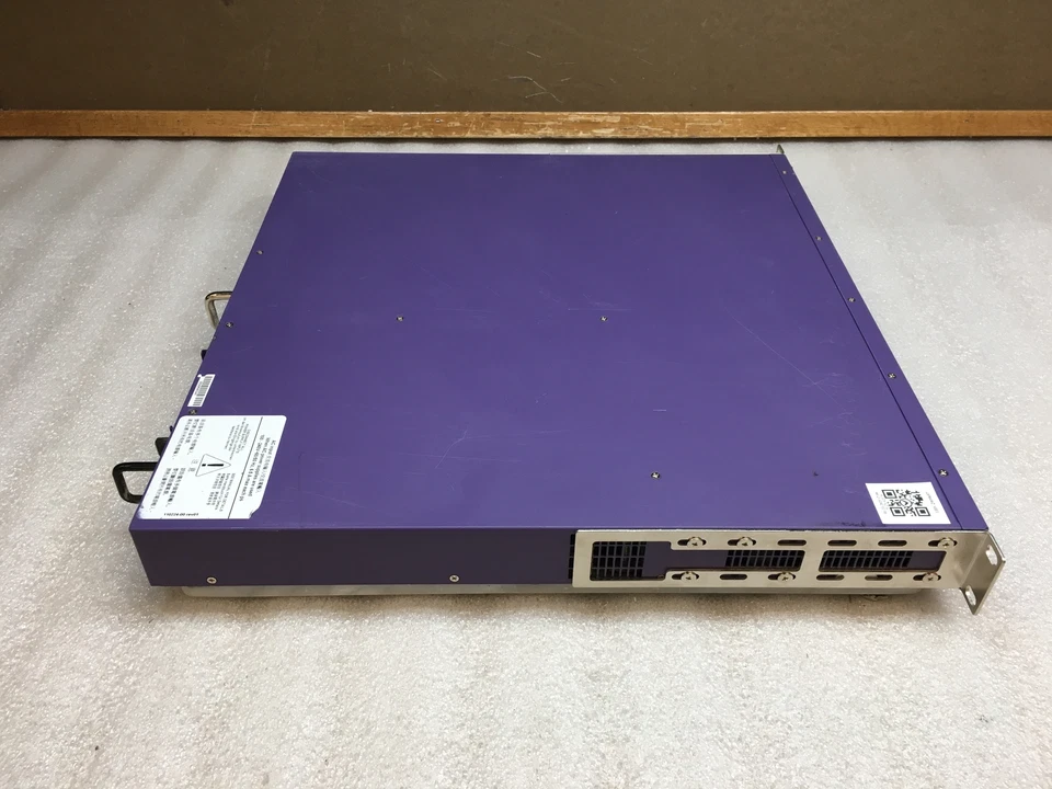 Extreme Networks Summit X460-24p 24-Port Network Gigabit Switch with Rack Ears - Image 4 of 4