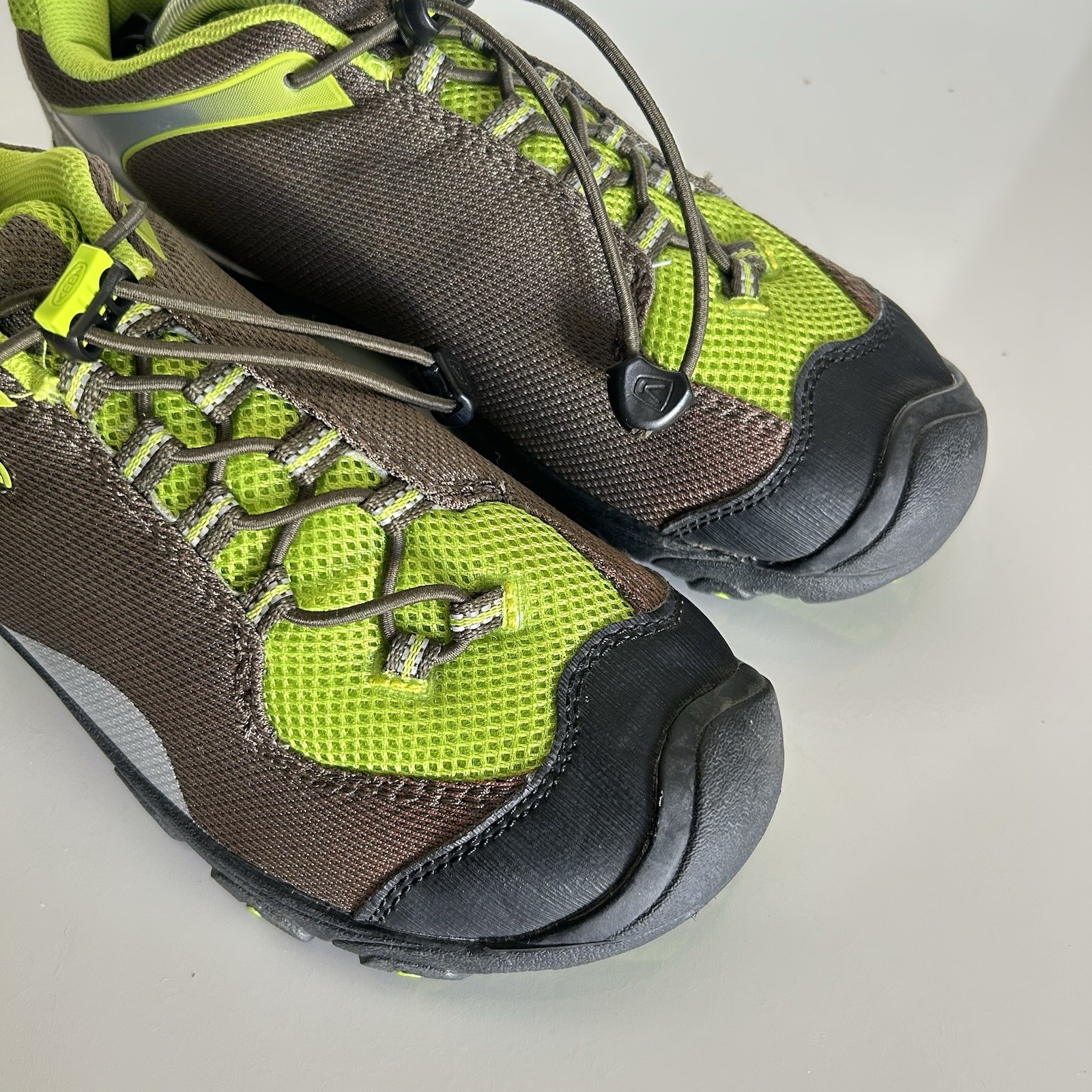 Scarpe da trekking outdoor Keen Jamison taglia Youth 6 Donna 8 EU38 sneakers verde