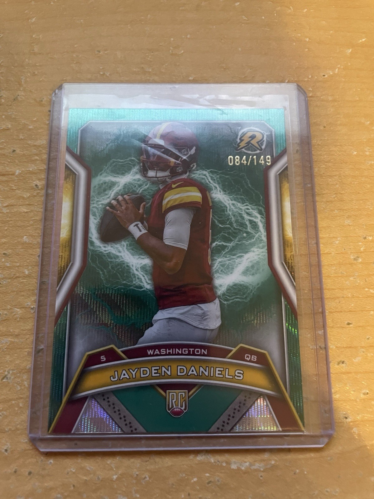 2024 Topps Resurgence Rookies Jayden Daniels #196 Teal Surge Refractor /149 (RC)