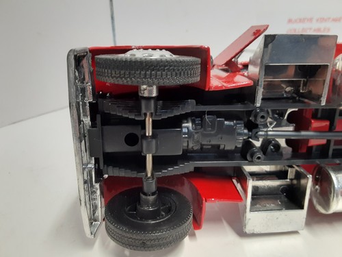 Red Peterbilt with Sleeper, New-Ray 1:32 Scale Long Haul Truck, NO BOX - Picture 17 of 18