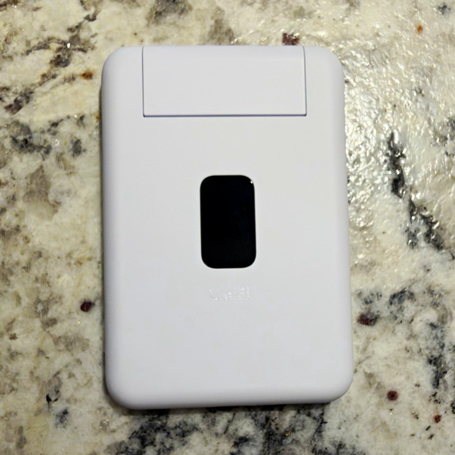 Ubiquiti UTR Travel Router - Model UTR, MPN UTR