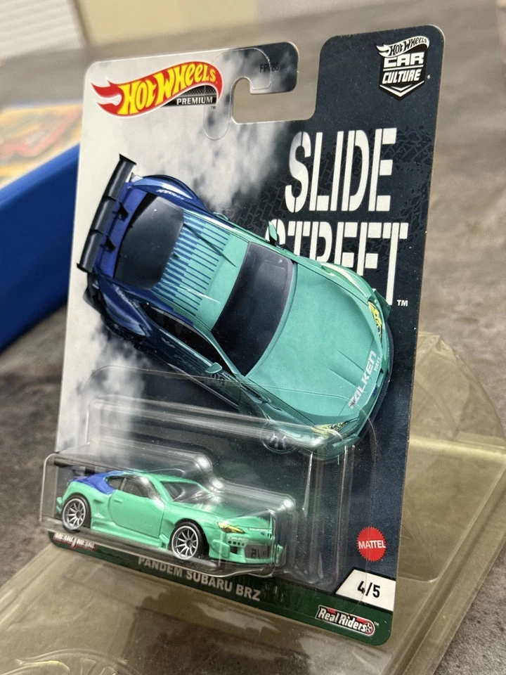 HotWheels 2021 error pandem Subaru BRZ sin tampo lateral/error desnudo como nuevo con protector Foto 2 de 4