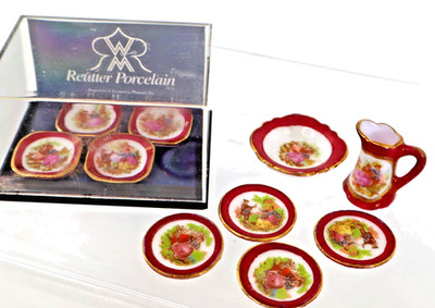 Reutter Porcelain Germany 1:12 MINIATURE DOLLHOUSE 10 Pc Plates red Louis XV set