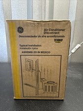 NEW. GE 30 Amp 120/240 Volt Fused AC Disconnect In Gray TF30RCP