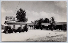 Vintage Indiana Postcard VALPARAISO Spring Valley Motel 1950s