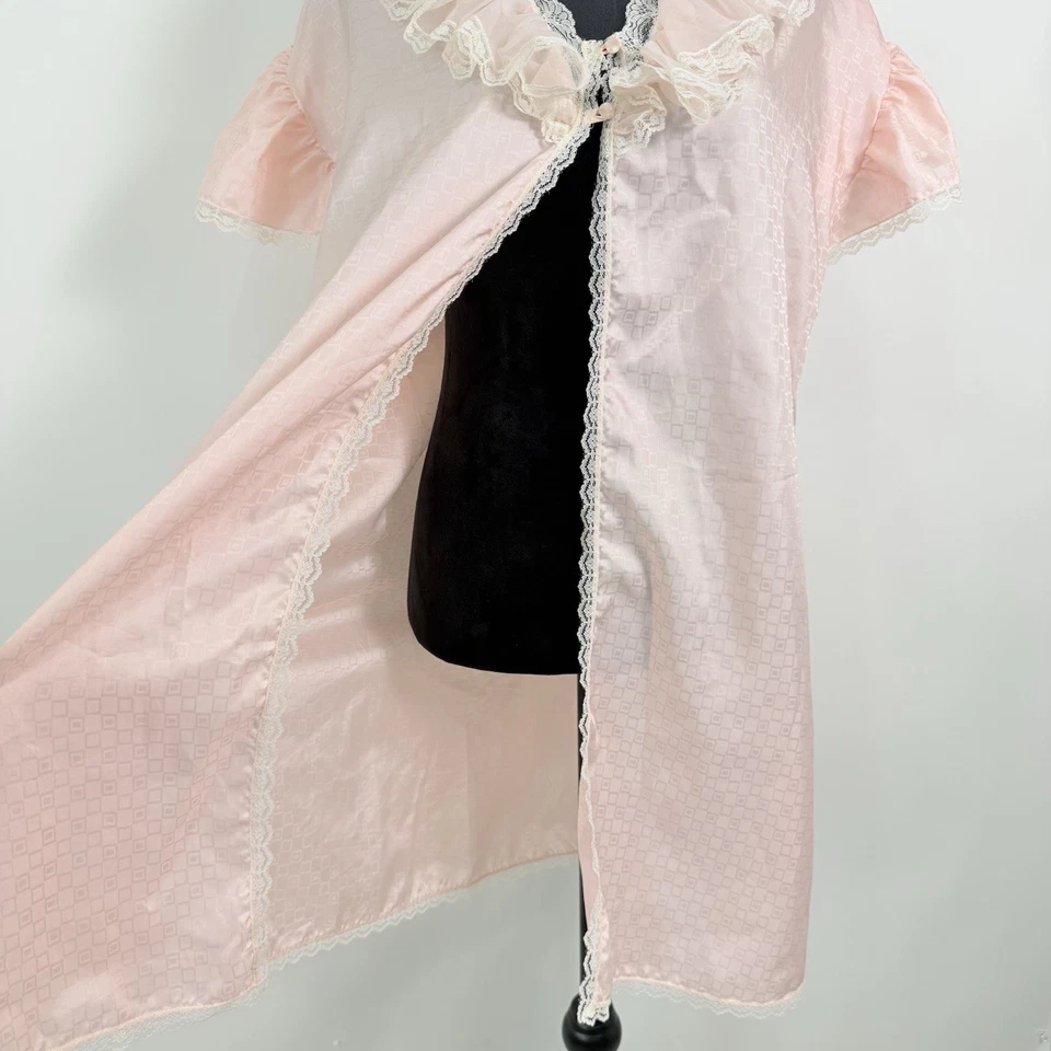 Vintage Jaclyn Smith Peignoir Robe Size M Pink Satin Ruffle Lace Dainty Delicate - Image 4 of 4