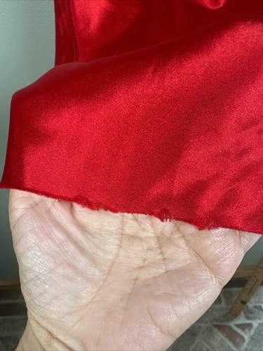 Vintage Fredericks Of Hollywood Sexy Red Slip Women’s Size M * FLAW - Raw Hem - Picture 3 of 10