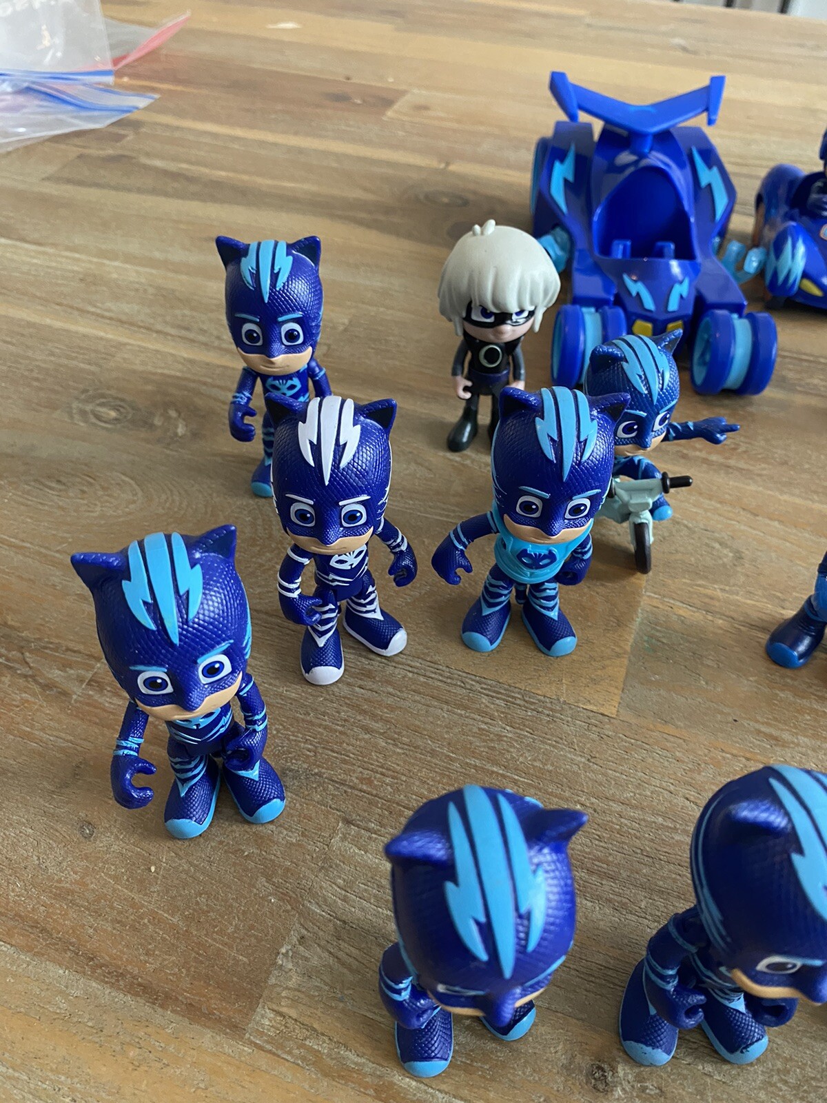 Picture 4 of 12