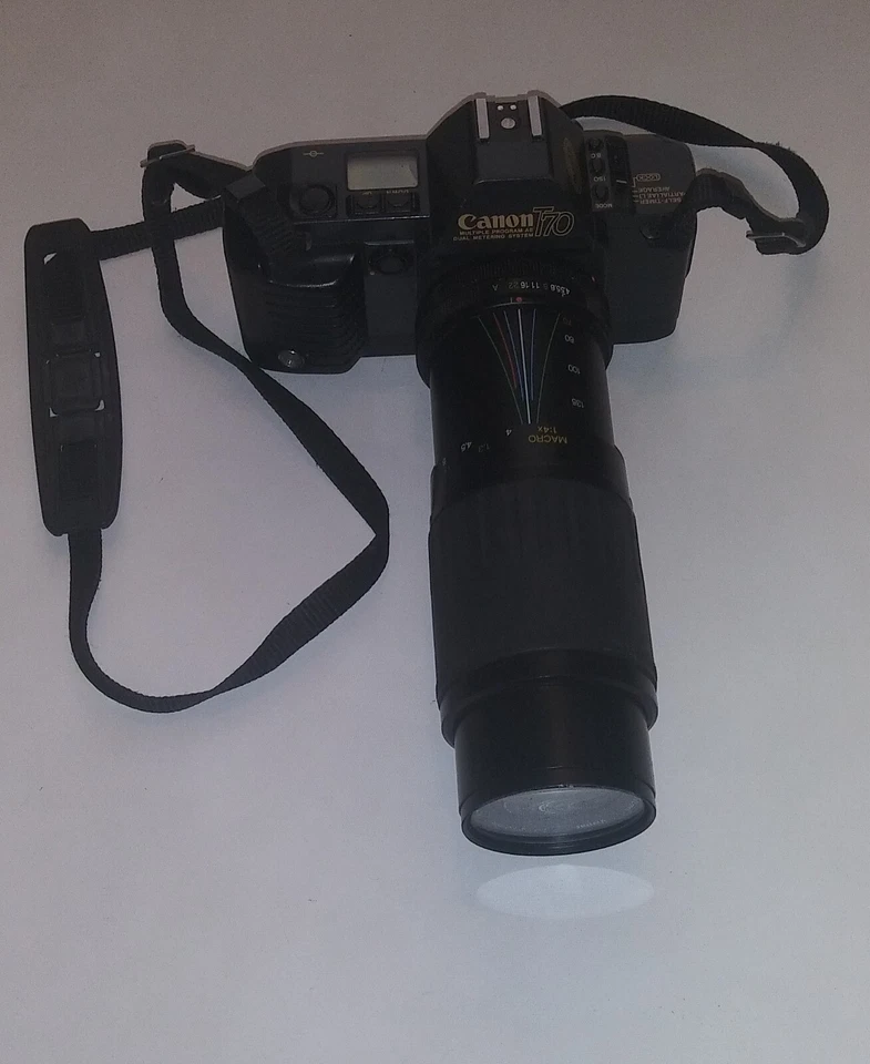 CANON T70 CAMERA Bundle - Flash, Body & multiple Lens including zoom - Image 4 of 4