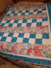 Handmade Bright Floral QUILT USA NEW Lap Throw Display 45x57 All Ages