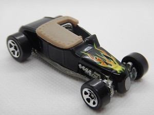 hot wheels black track