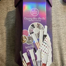 BEAUTY GEMS DAZZLING NAIL ART KIT  600 Piece Collection New In Box