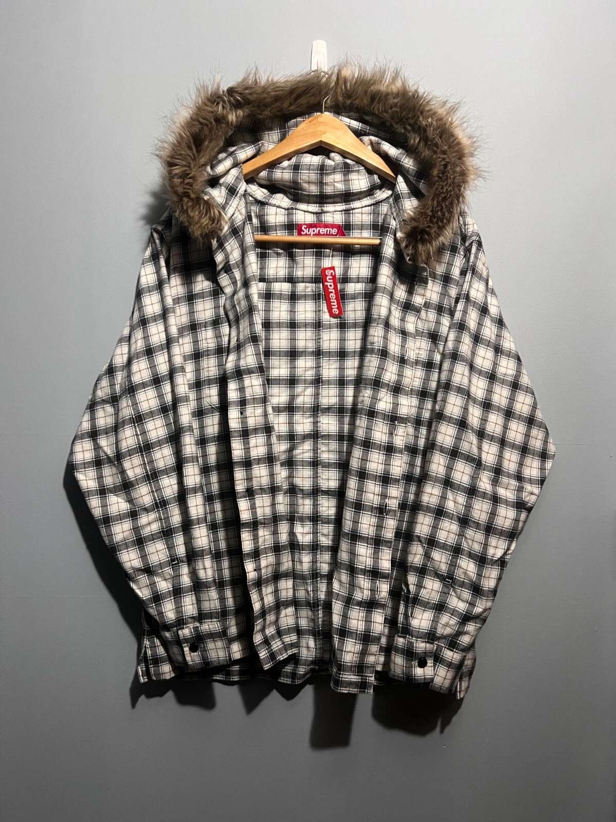 CHEMISE SUPRÊME EN FLANELLE À CAPUCHE FOURRURE