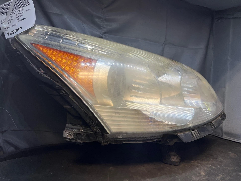 Fits 2009-2012 Chevrolet Traverse Right Headlight Assembly OEM#:20794802 Foto 3 de 4