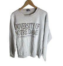 Vintage 90  s Notre Dame University Fighting Irish Men  s Crewneck Sweatshirt XL