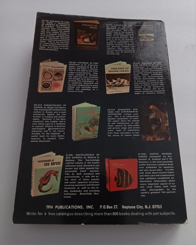 Book I (One) Principal Diseases of Lower Vertebrates Diseases Of Fishes Elkan - Picture 3 of 16