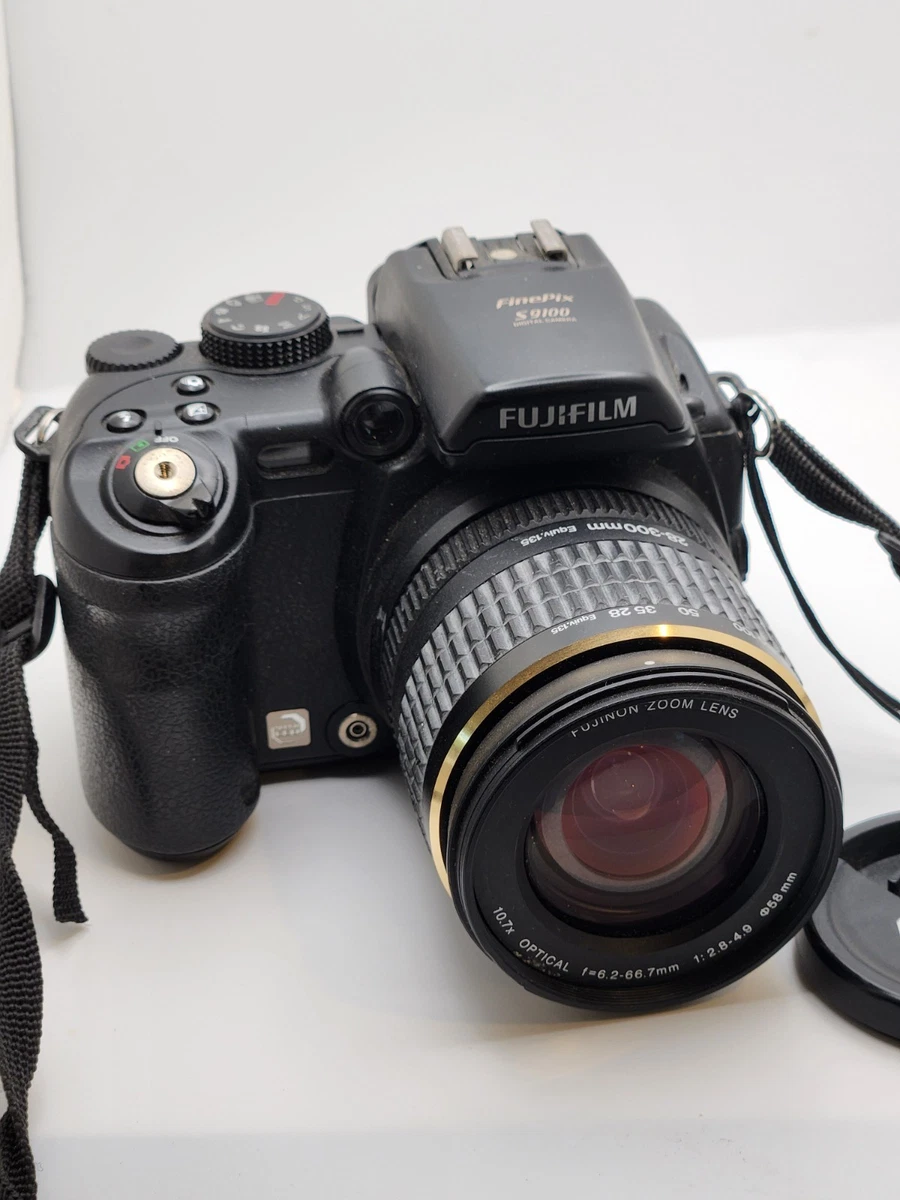 Fujifilm FinePix S デジタルカメラ Fujifilm FinePix S Series 1-4.9x Digital Zoom Digital Cameras for