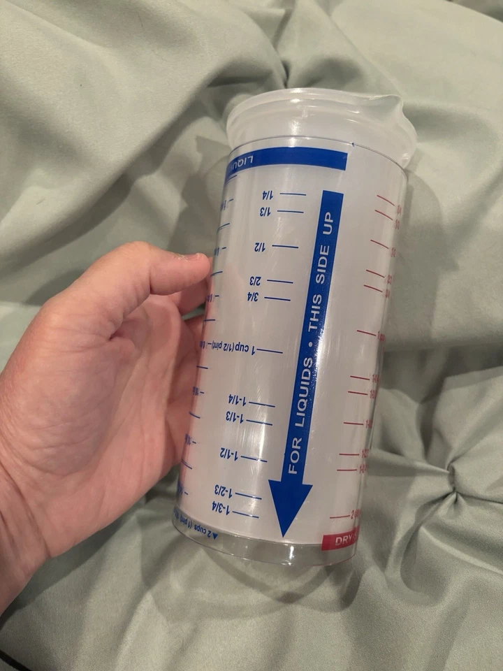 Pampered Chef Measure All Measuring Cup Solids Liquid Dry 2 Cups #2225 Baking - Image 2 of 4