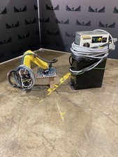 FANUC LR MATE 200iD w/ R-30iB Mate PLUS Contr...