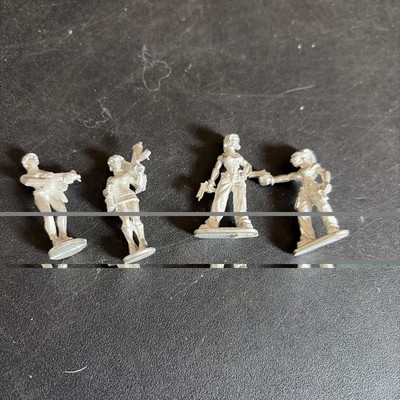 Copplestone Castings Future Wars Babes With Guns 2 28mm Metal - Unpainted