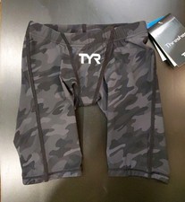 TYR Camo Thresher Short Jammer Mens Size 18