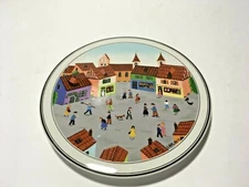 Villeroy & Boch Naif Laplau 8" Round Vitro Porcelain Trivet Depuis 1748 Folk Art