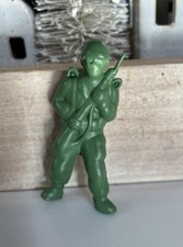 Green Plastic Army Man Parachute Figure  1960 