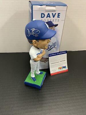 DAVE ROBERTS 20 WORLD SERIES CHAMPION SIGNED DODGERS BOBBEHEAD 