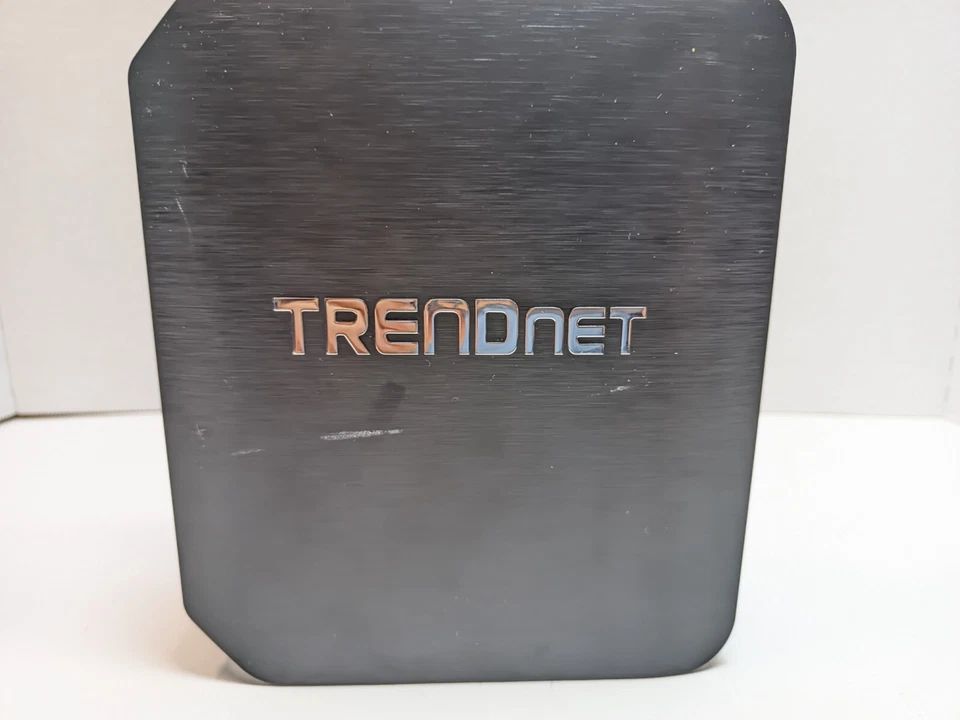 TRENDnet TEW-812DRU AC1750 Dual Band Wireless Router - Image 4 of 4