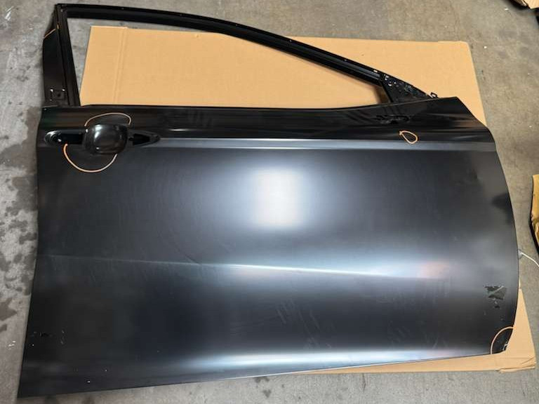 Front Right Passenger Side Door Shell For Toyota Camry 2025 - *Damaged* A3
