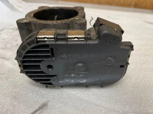 MERCEDES-BENZ E W211 Drosselklappe A6420900070 3.20 Diesel 150kw 2008 22159551