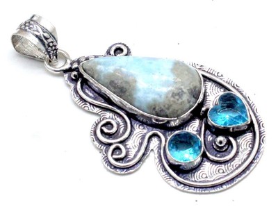 Ciondolo Unisex In Argento 925 – Buddha Con Mano Aperta (Abhaya Mudra) – Portafortuna E Protezione