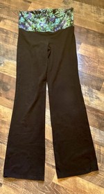 Victoria Secret PINK Yoga Pants Fold overs EUC Size Medium Has Sequins