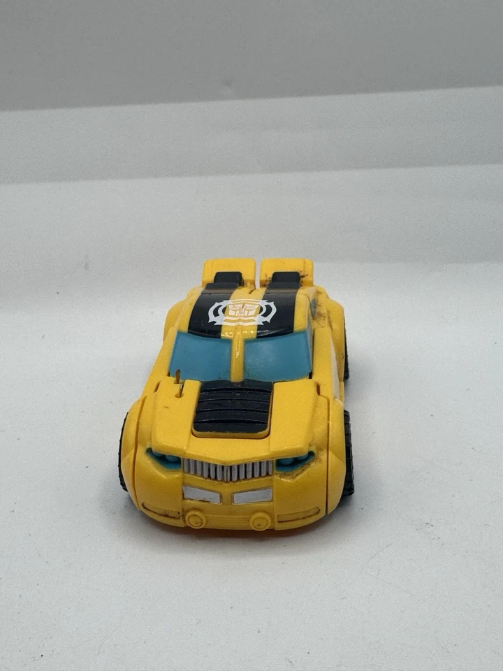 Hasbro Transformers PLAYSKOOL Heroes Rescue Bots Bumblebee - Image 2 of 4